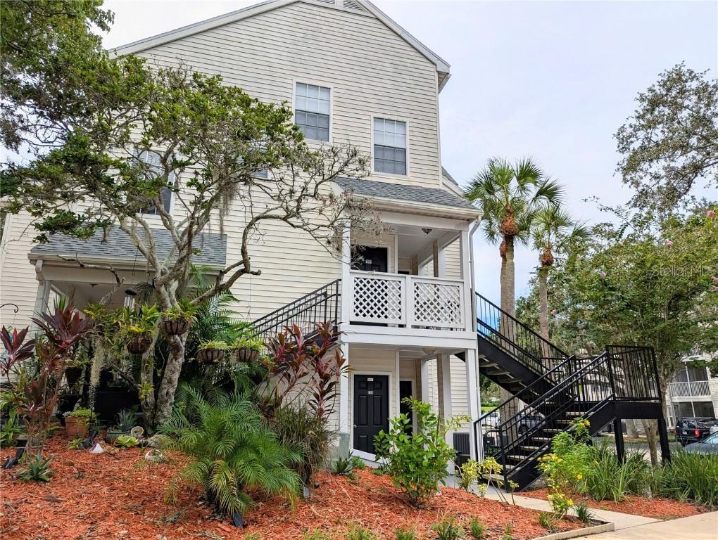 3305 Haviland Ct. #301, Palm Harbor, FL 34684