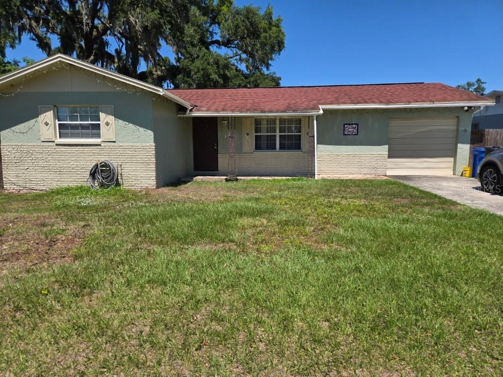 111 Inwood Cir., Brandon, FL 33510