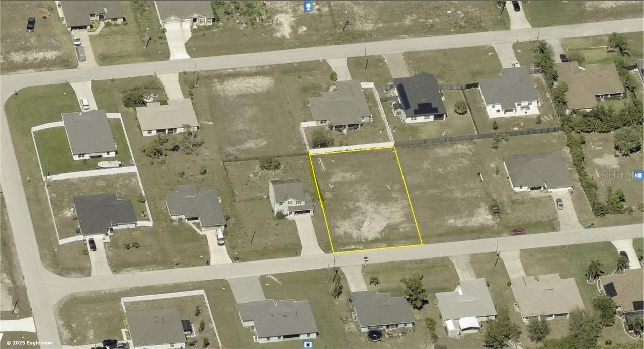 1727 NW 25th Ln., Cape Coral, FL 33993