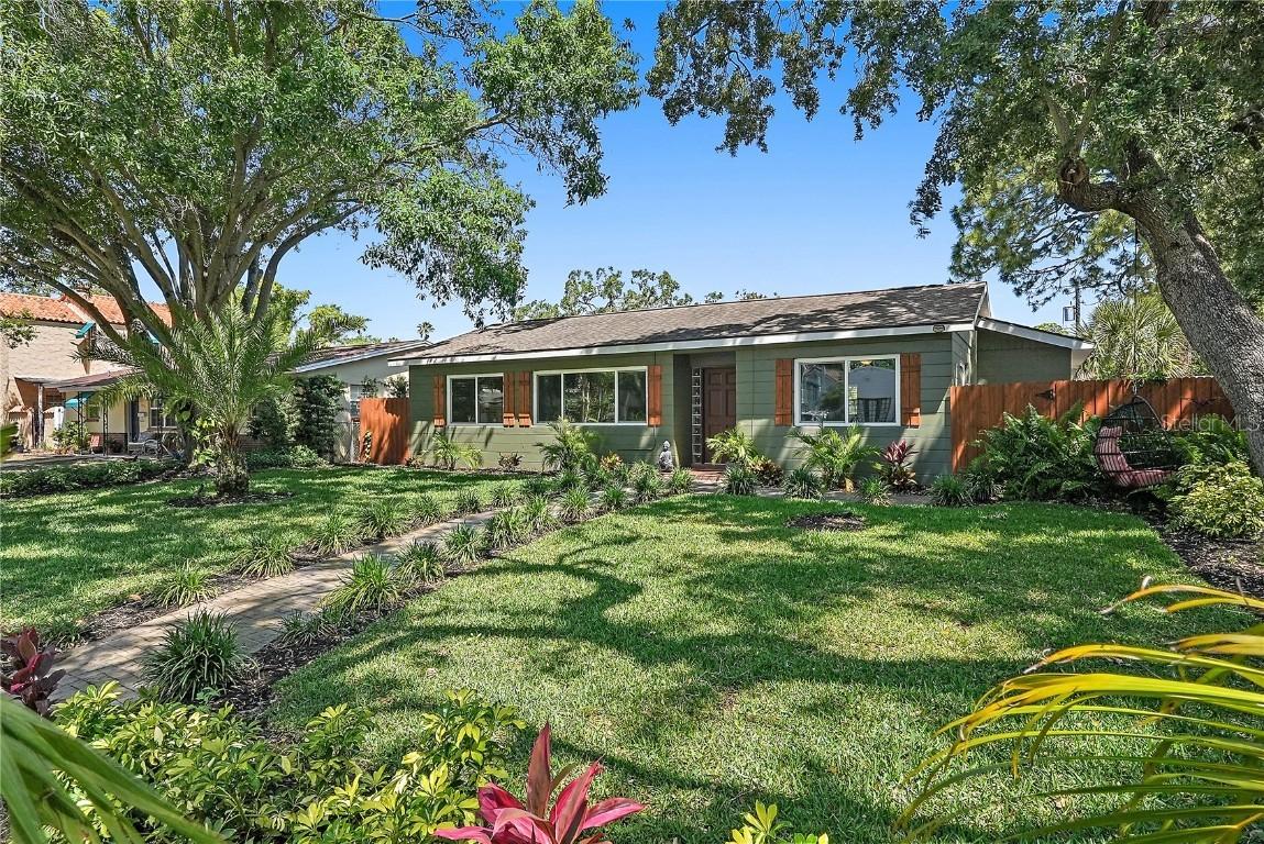 6213 10th Ave., Gulfport, FL 33707