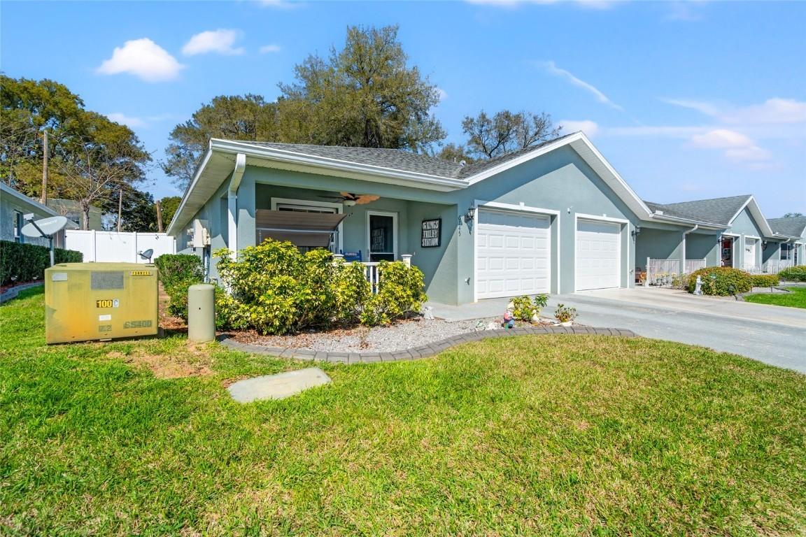 6745 Basswood Cir., Zephyrhills, FL 33542