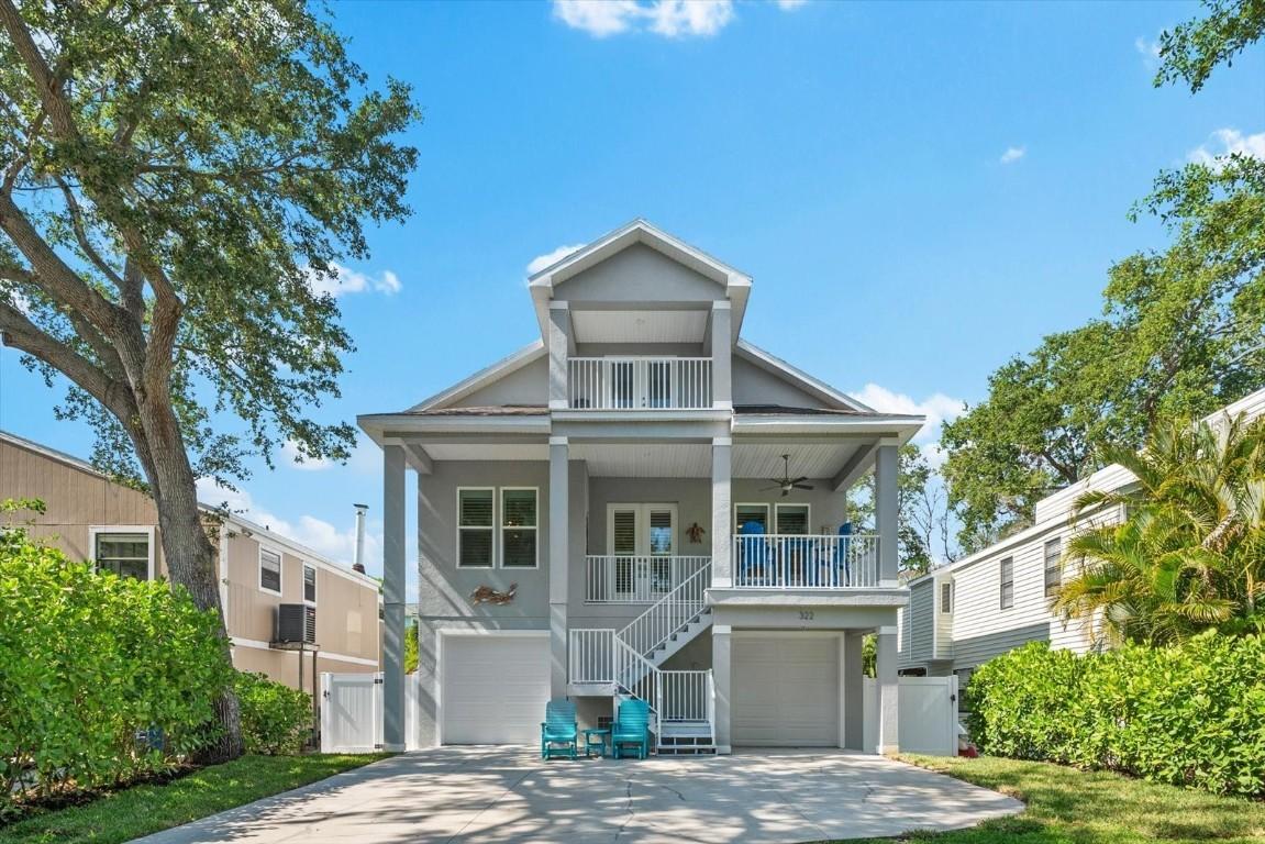 322 Ontario Ave., Crystal Beach, FL 34681