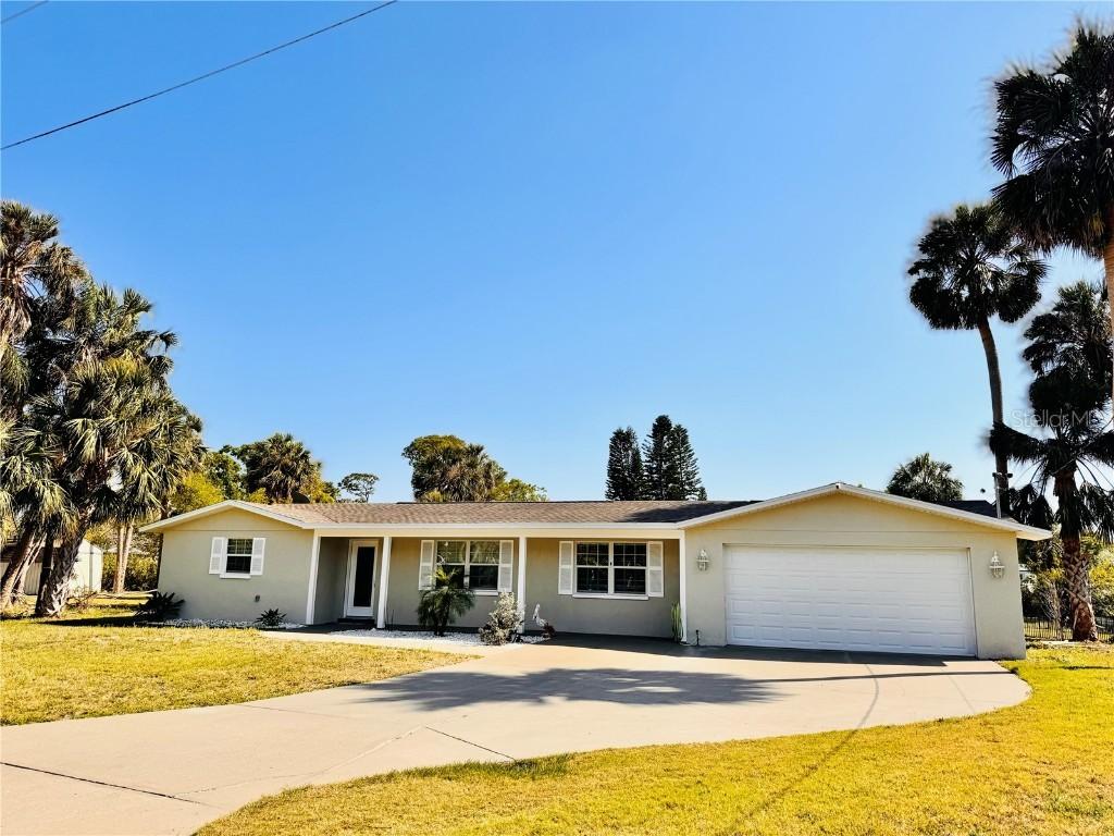 754 Seminole Blvd., Tarpon Springs, FL 34689