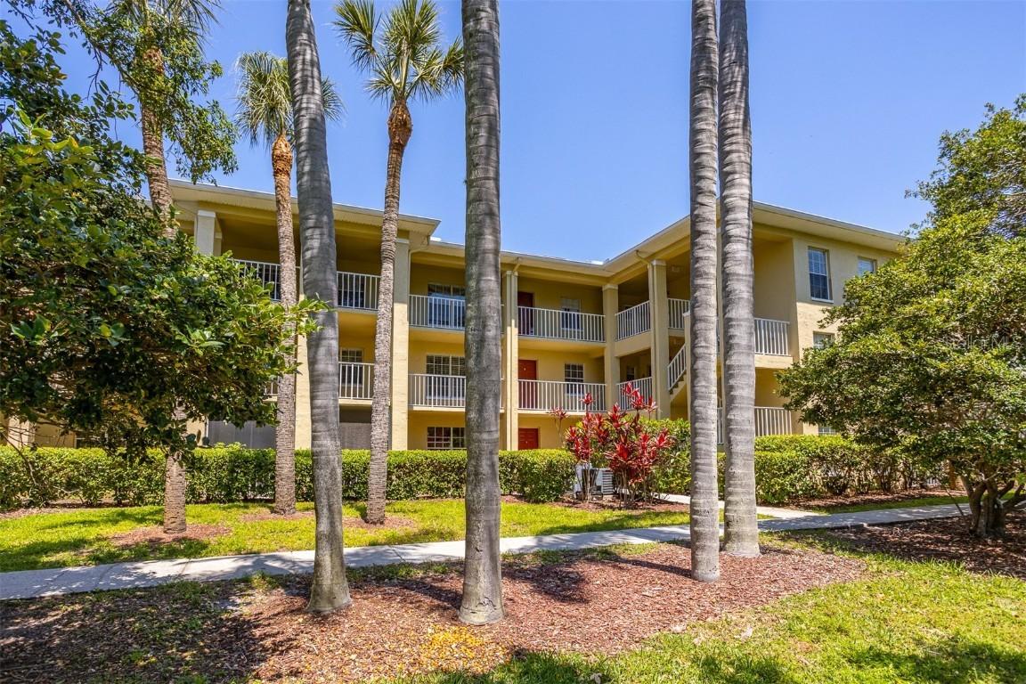 2690 Coral Landings Blvd. #112, Palm Harbor, FL 34684