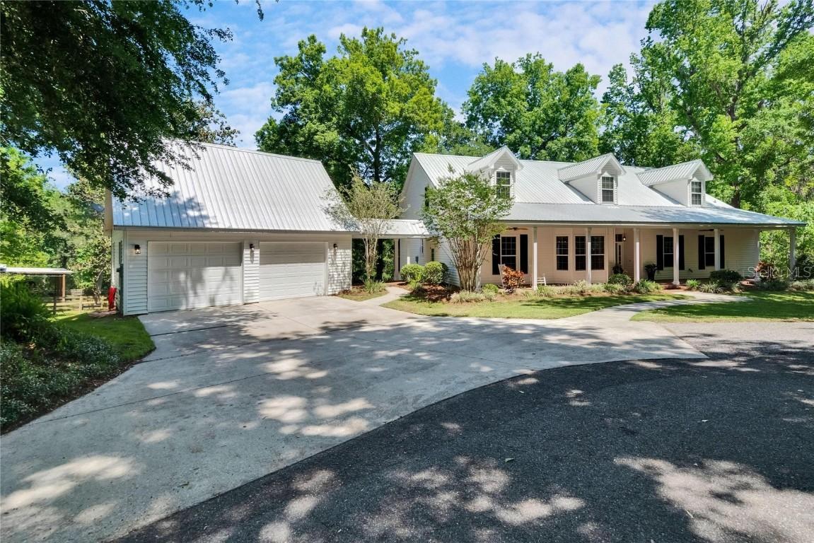 16420 Iola Woods Tr., Dade City, FL 33523