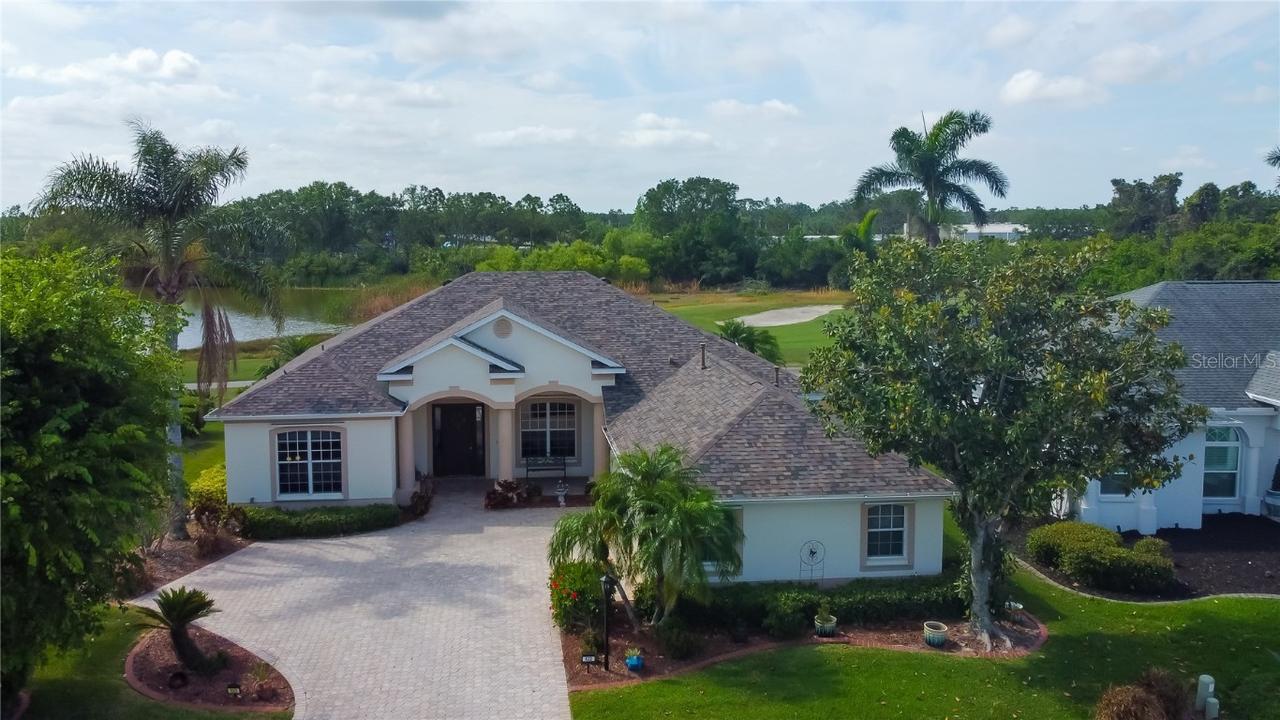 522 Planters Manor Way, Bradenton, FL 34212