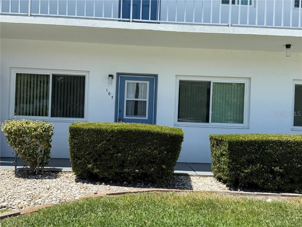 8080 112th St. #107, Seminole, FL 33772