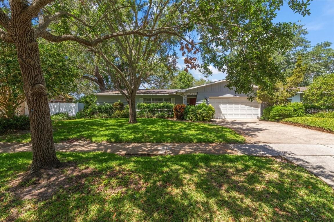1340 Whispering Pines Dr., Clearwater, FL 33764