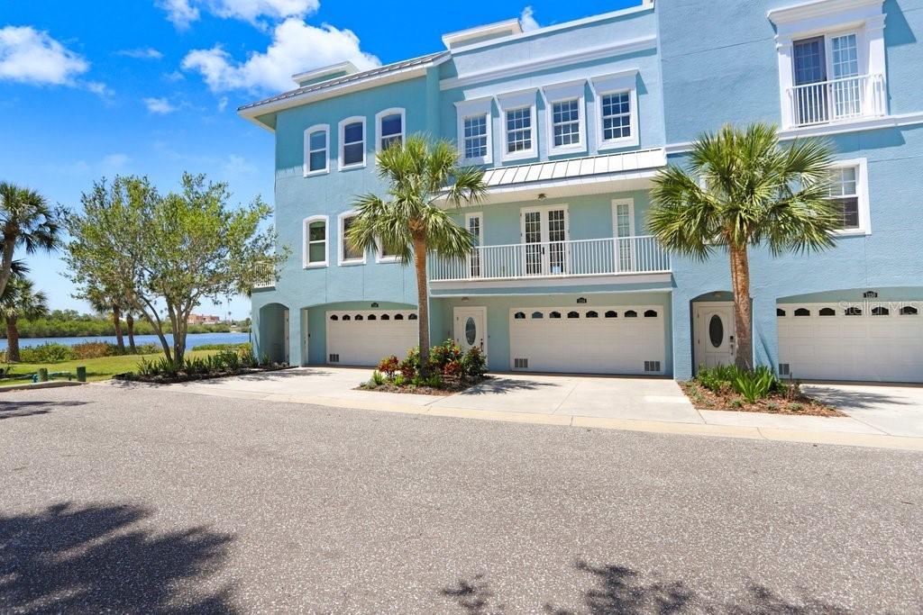 1134 Starfish Ln., Tarpon Springs, FL 34689