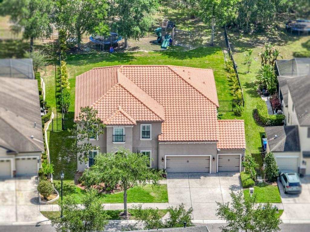 7927 Hampton Lake Dr., Tampa, FL 33647