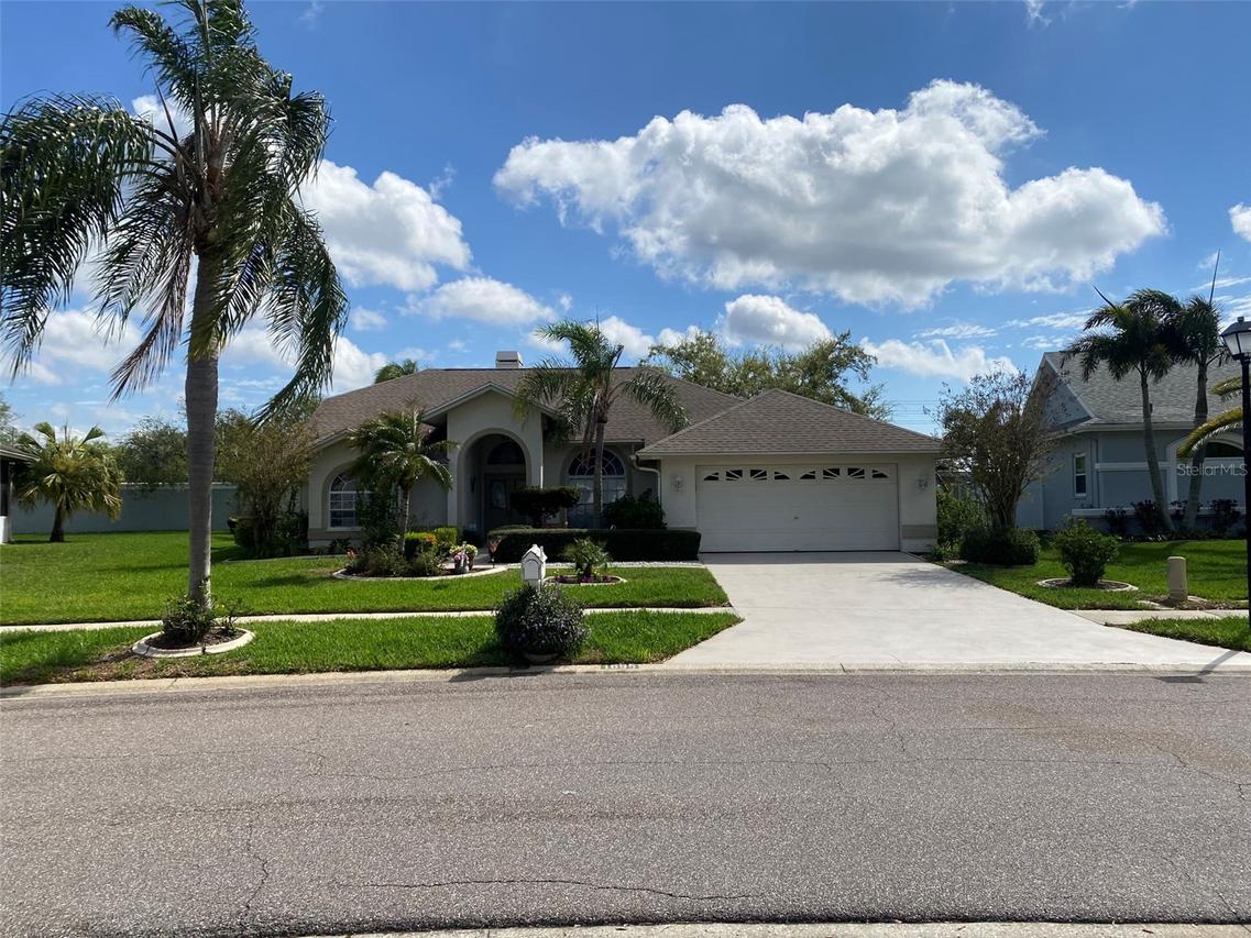 1695 Stable Tr., Palm Harbor, FL 34685