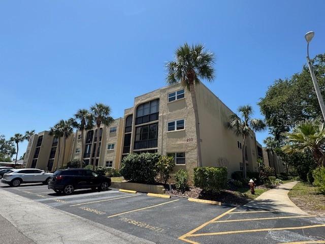 11485 Oakhurst Rd. #319, Largo, FL 33774