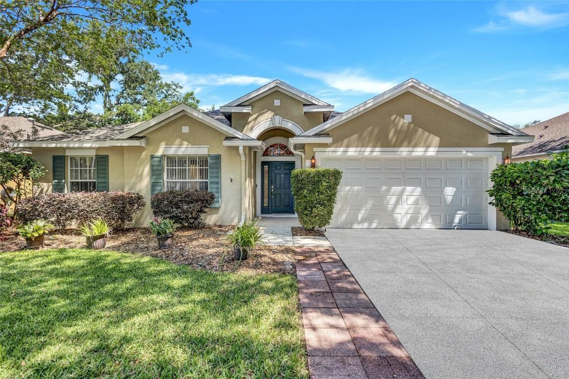 1518 Rolling Meadow Dr., Valrico, FL 33594