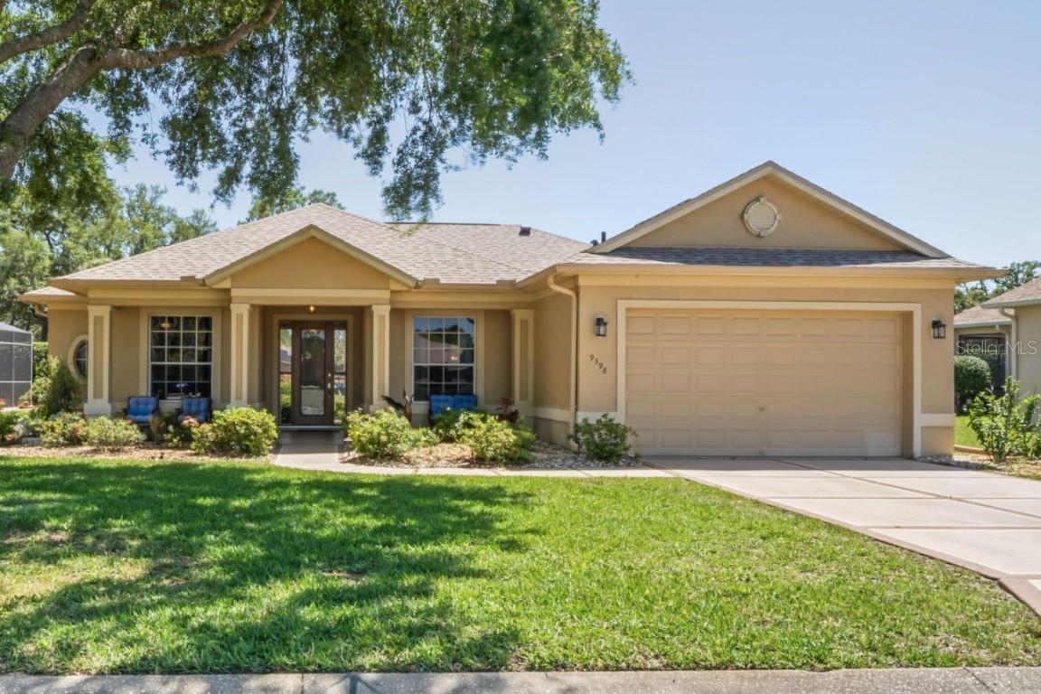 9398 N Burnam Dr., Weeki Wachee, FL 34613