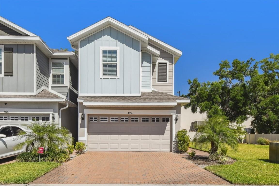 4300 Sailplane Ct., Wesley Chapel, FL 33545