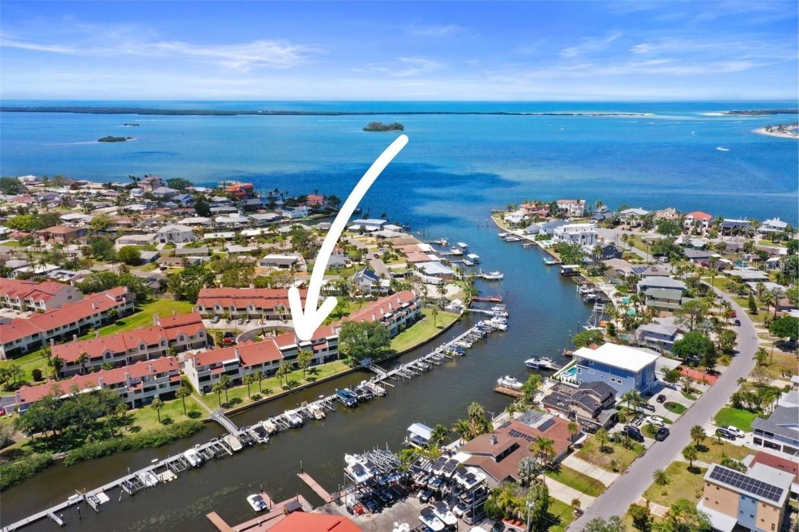 2383 Hanover Dr., Dunedin, FL 34698