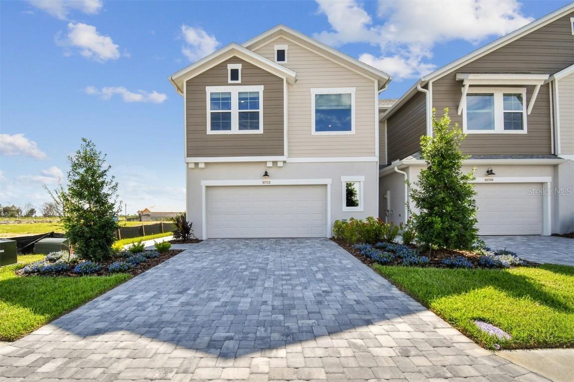 10712 Oak Bend Dr., Parrish, FL 34219