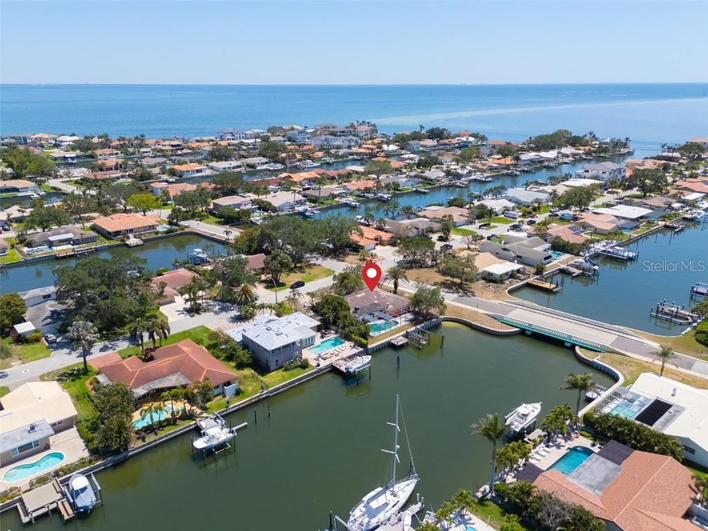2001 Iowa Ave., St Petersburg, FL 33703
