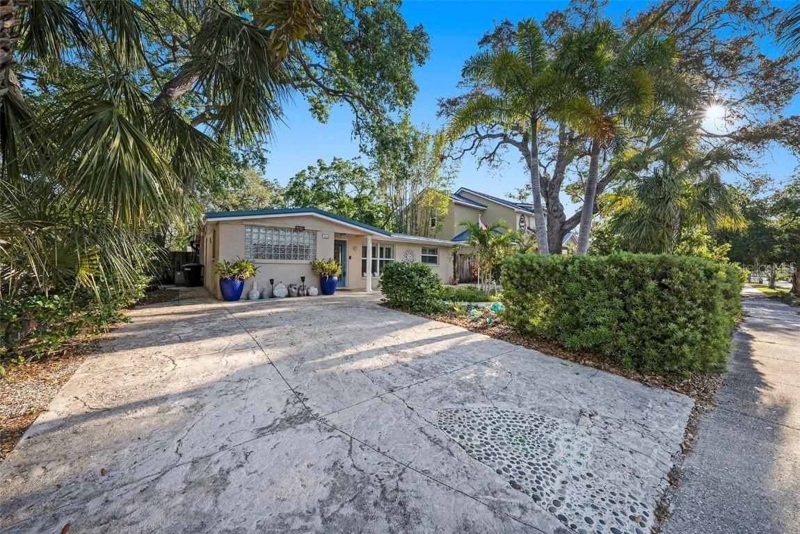 785 S 5th St., Safety Harbor, FL 34695
