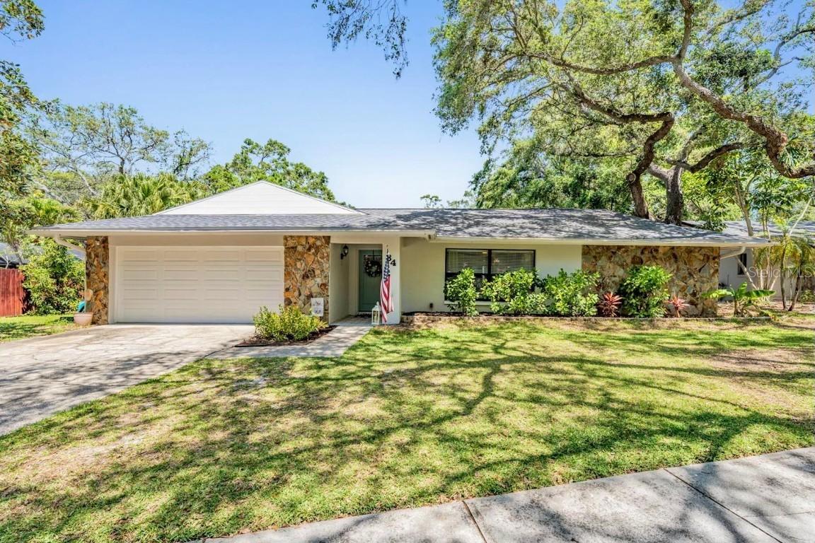 34 Hickory Ln., Safety Harbor, FL 34695