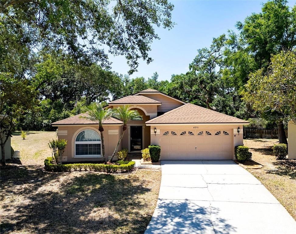 4701 Bear Claw Ct., Valrico, FL 33594
