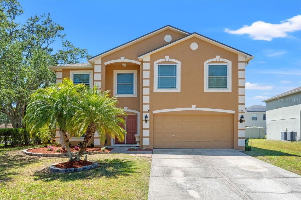 7102 W Creek Dr., Tampa, FL 33615