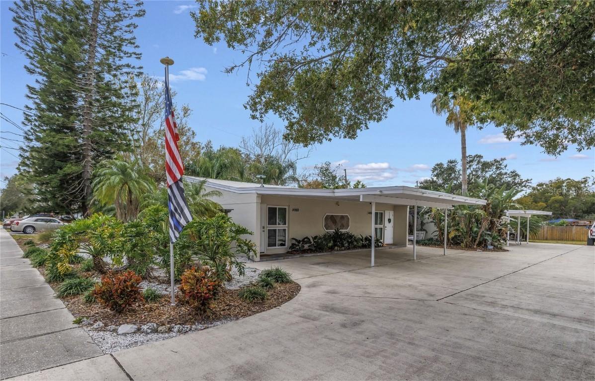 1626 Pine St., Largo, FL 33774