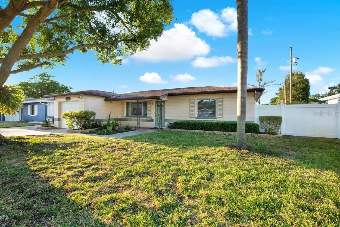 6125 37th Ave., St Petersburg, FL 33710