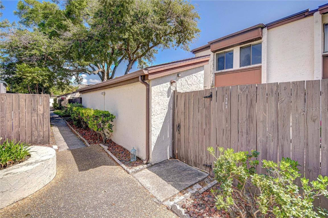 1881 N Hercules Ave. #1303, Clearwater, FL 33765