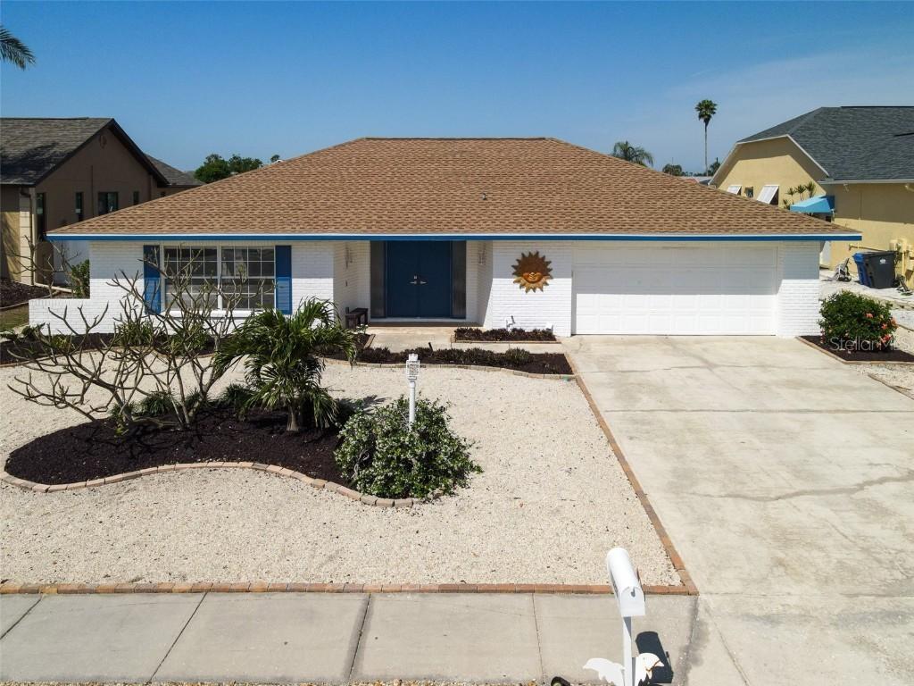 6528 Santiago Ct., Apollo Beach, FL 33572