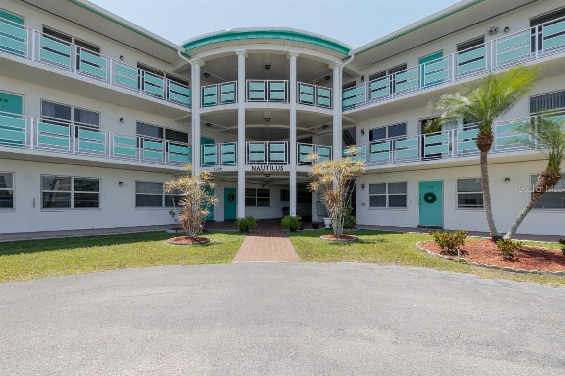 1950 59th Ave. #208, St Petersburg, FL 33714