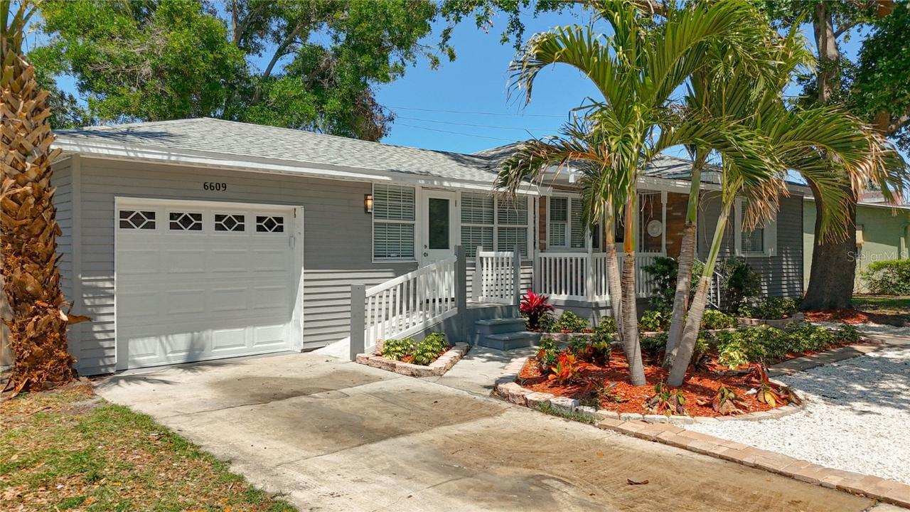 6609 Dartmouth Ave., St Petersburg, FL 33710