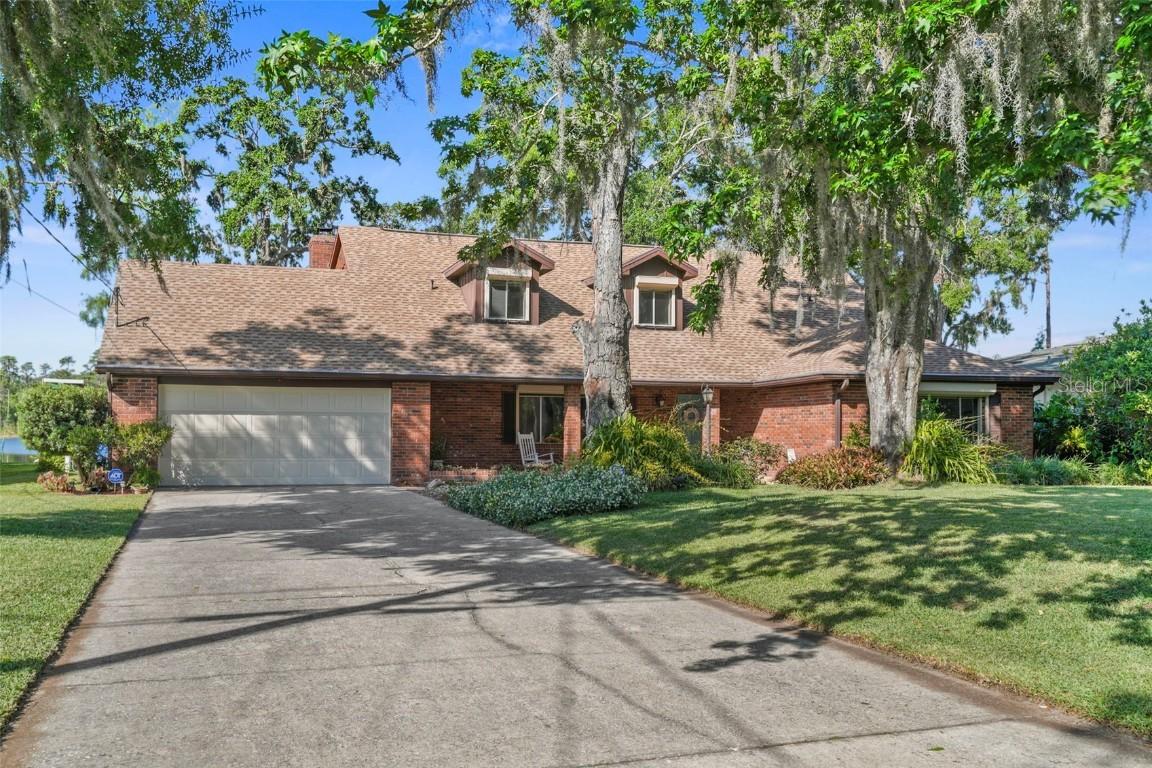 19254 Blount Rd., Lutz, FL 33558