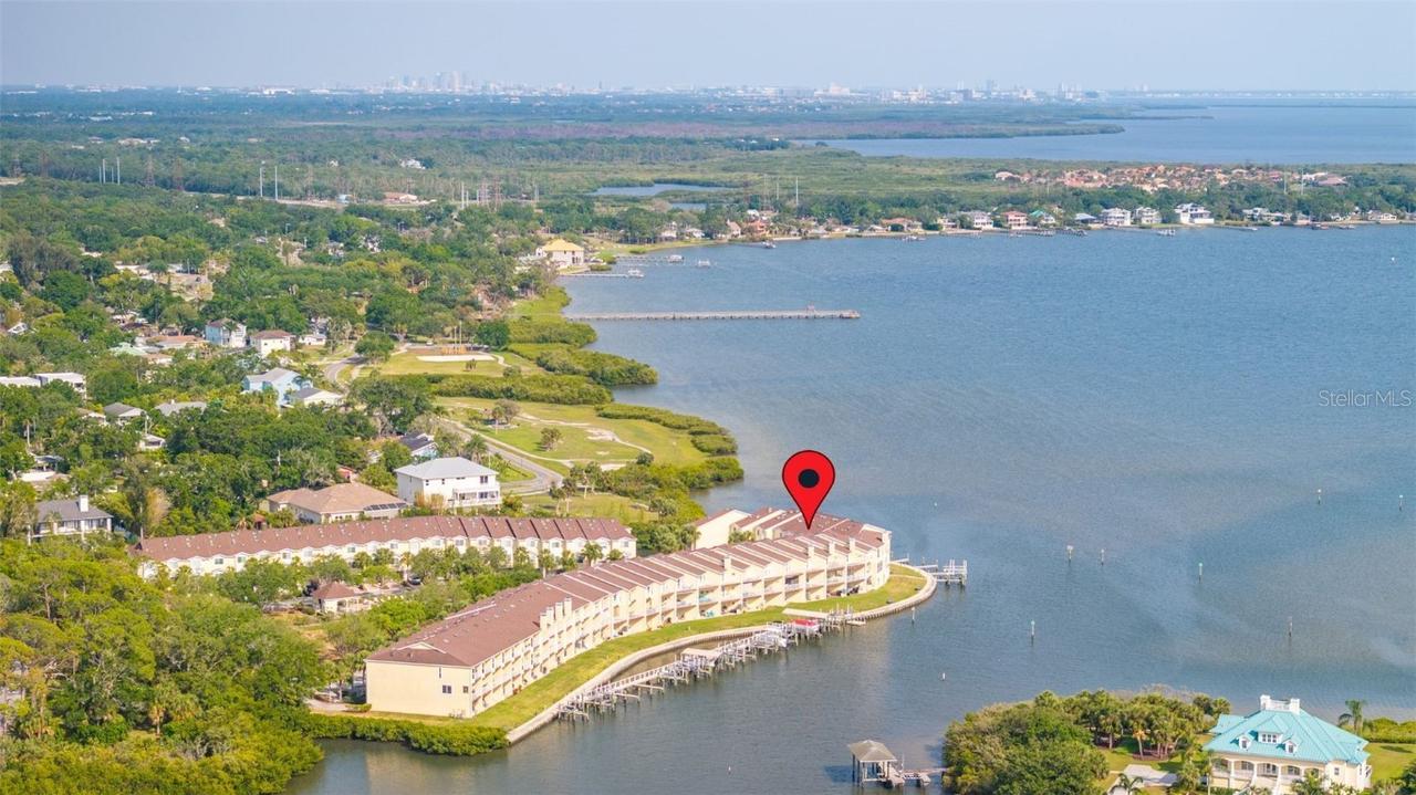140 Brent Cir., Oldsmar, FL 34677