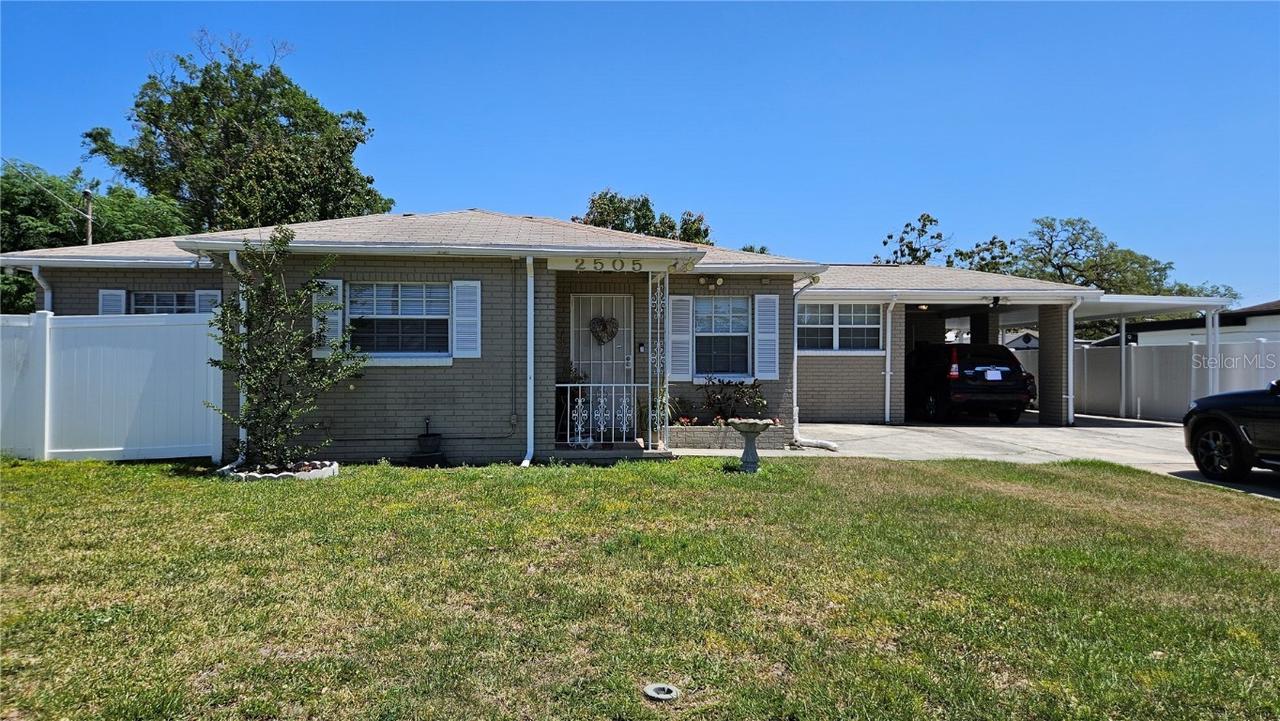 2505 Minnehaha, Tampa, FL 33614