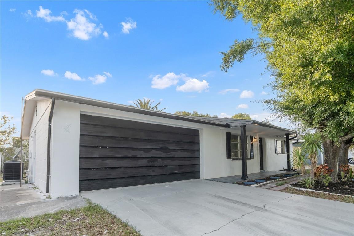 9135 Suffolk Ln., Port Richey, FL 34668