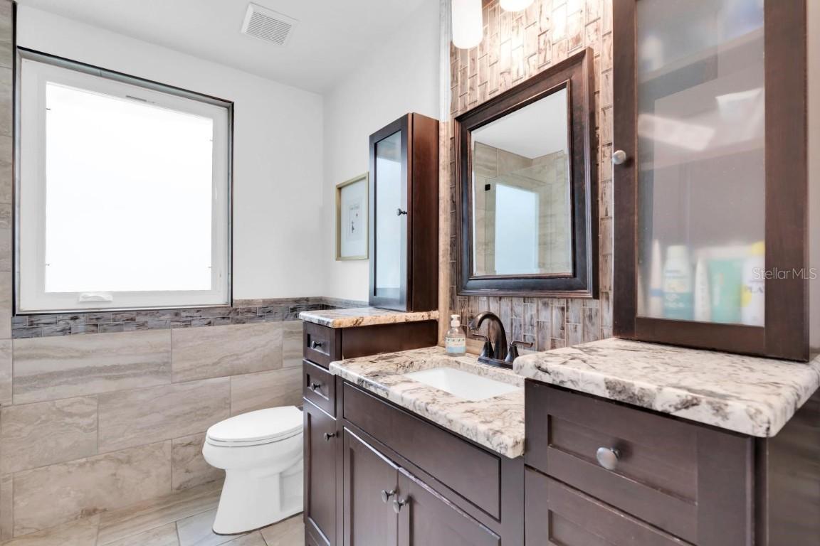 18714 Chemille Dr., Lutz, FL 33558