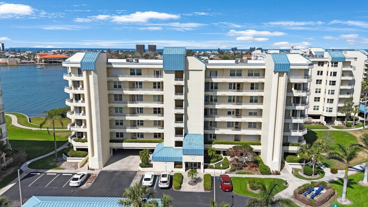 7872 Sailboat Key Blvd. #602, South Pasadena, FL 33707