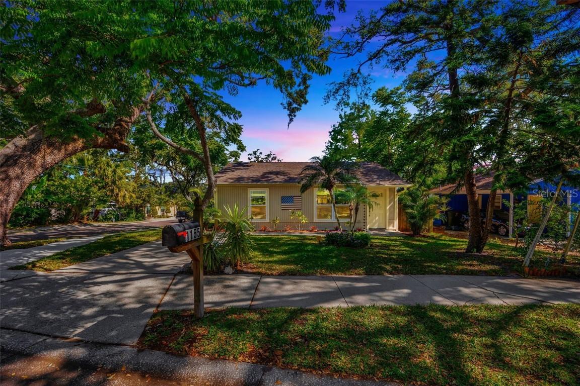 1155 Withlacoochee St., Safety Harbor, FL 34695
