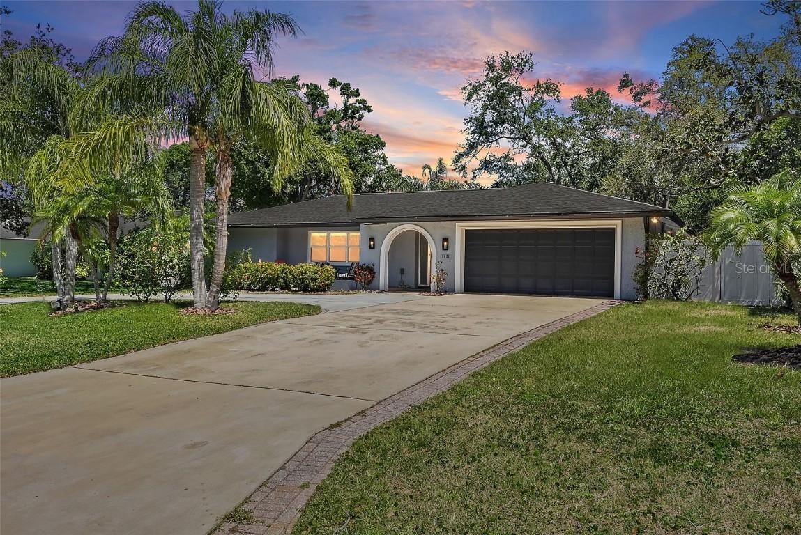 6821 Date Palm Ave., St Petersburg, FL 33707