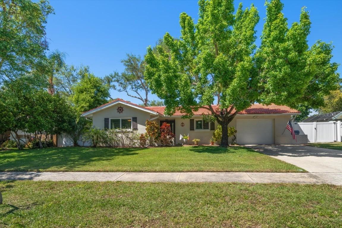 2731 SW Sunny Breeze Ave., Largo, FL 33770