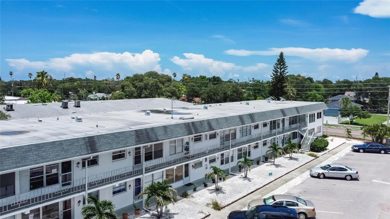 1221 Drew St. #B17, Clearwater, FL 33755