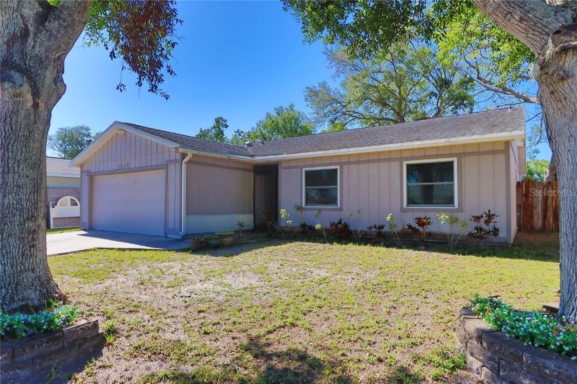 1915 Peppertree Dr., Oldsmar, FL 34677