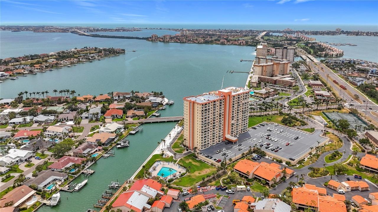 4900 Brittany Dr. #211, St Petersburg, FL 33715
