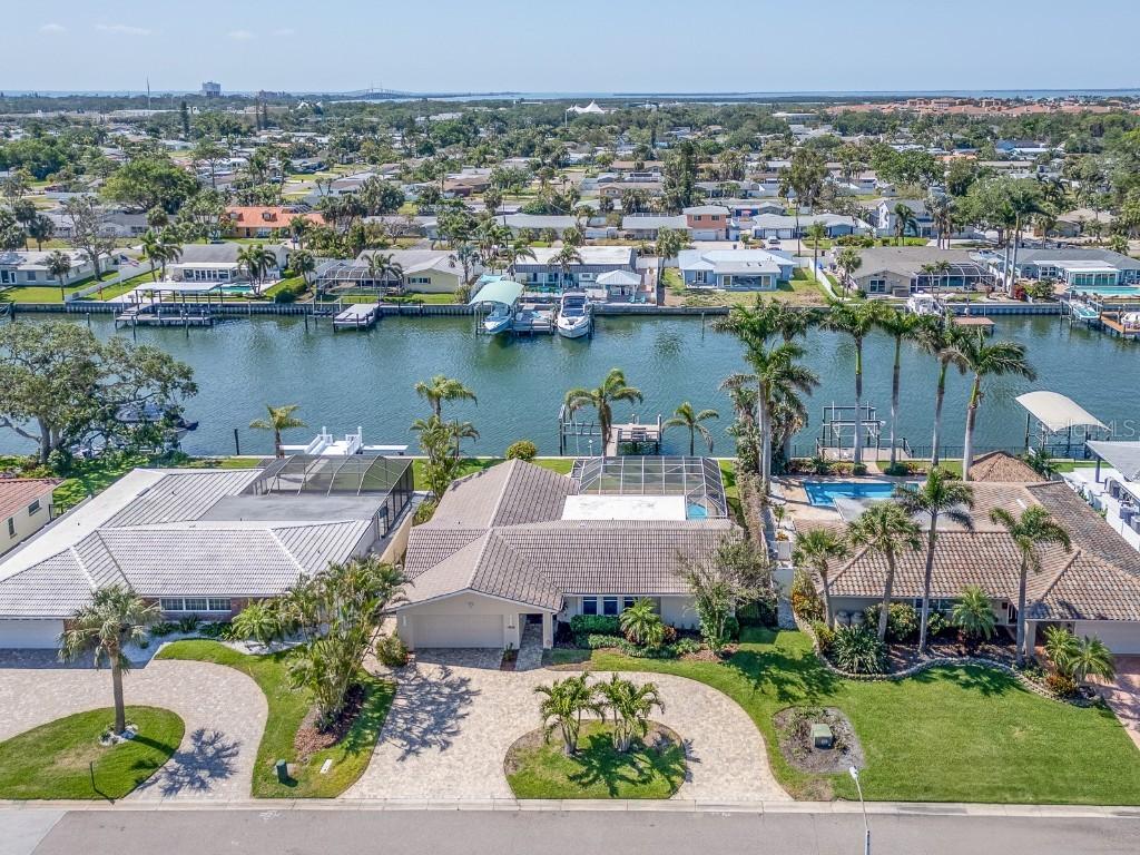 4118 48th Ave., St Petersburg, FL 33711