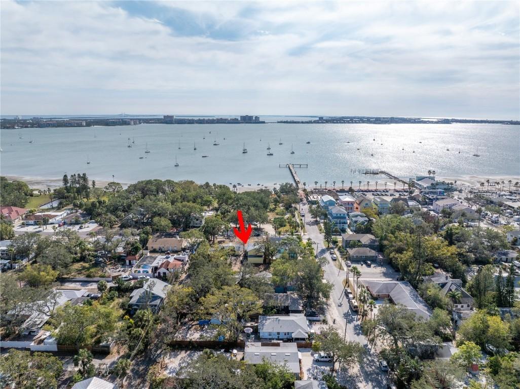 5325 31st Ave., Gulfport, FL 33707