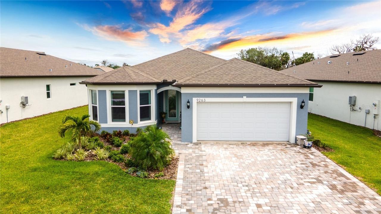 9263 Barrier Coast Tr., Parrish, FL 34219