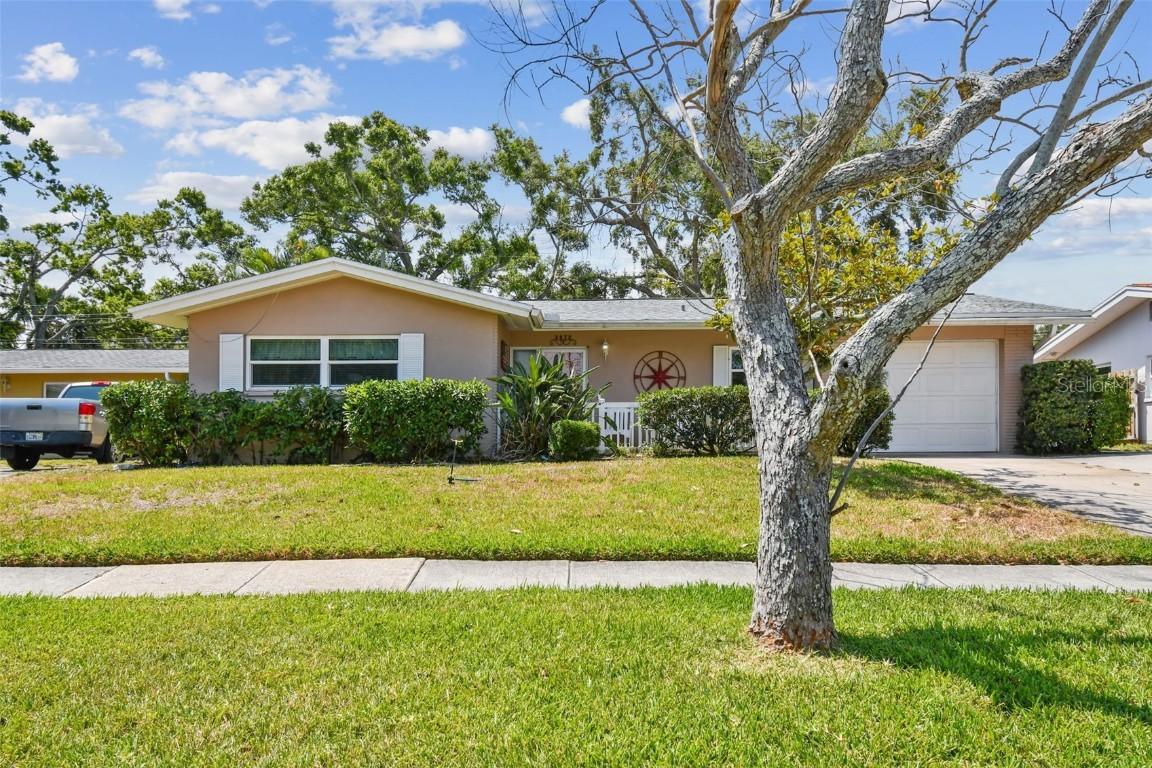 3072 Keene Park Dr., Largo, FL 33771