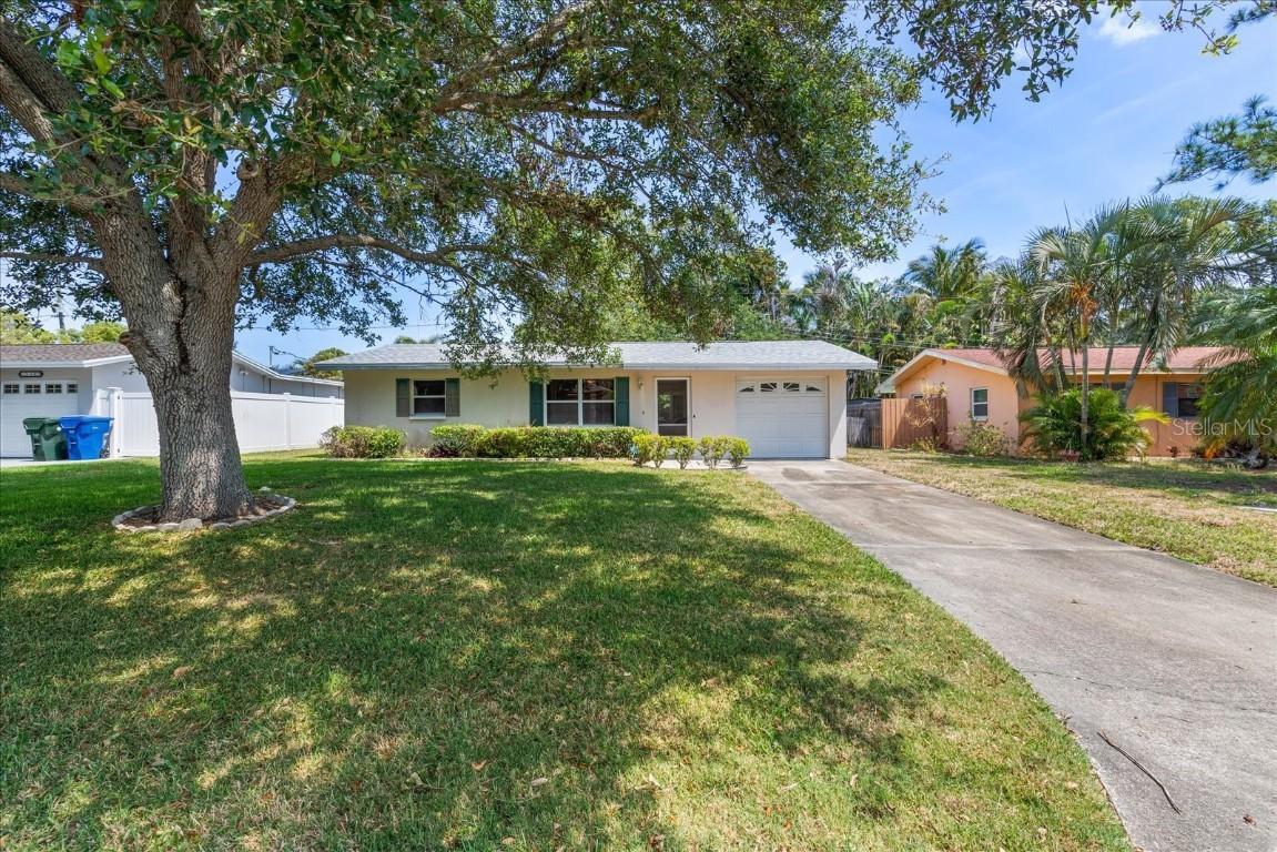 13503 127th Ave., Largo, FL 33774