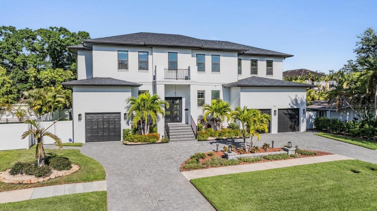 481 W Davis Blvd., Tampa, FL 33606